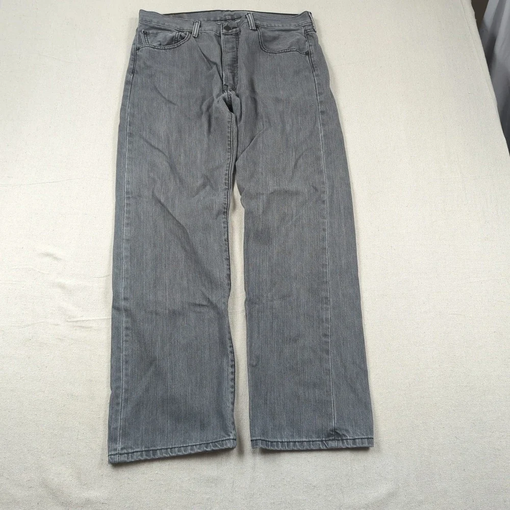 Levis 501 Jeans Mens 34x30 Gray Button Fly Classic American Casual Western